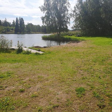 Bed and Breakfast Norrtaelje Екстер'єр фото